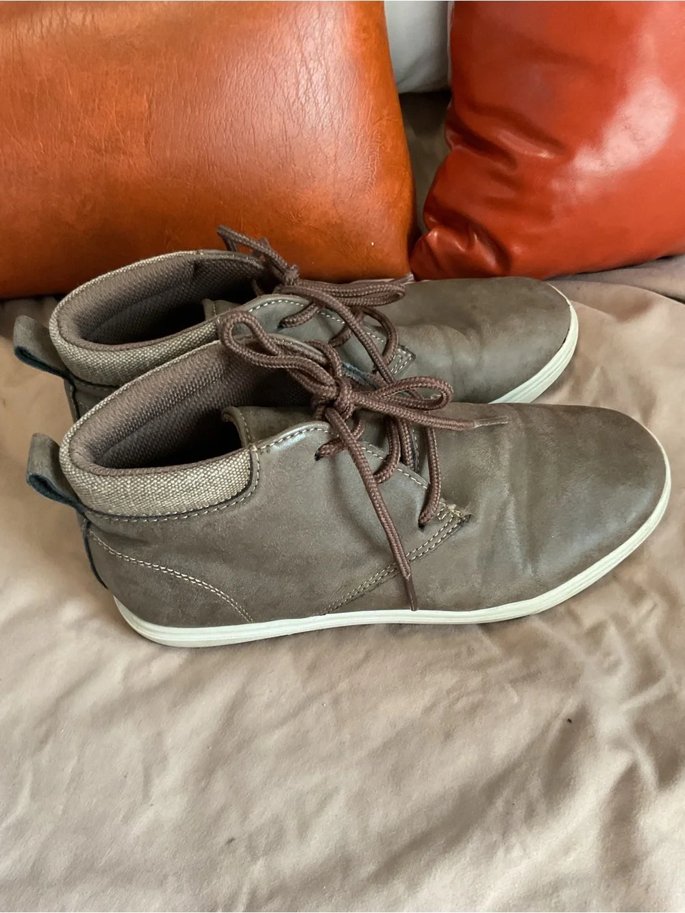 Perry Ellis PORTFOLIO Kids Brown Suede Lace-Up Ankle Boots Santa Cruze size 3